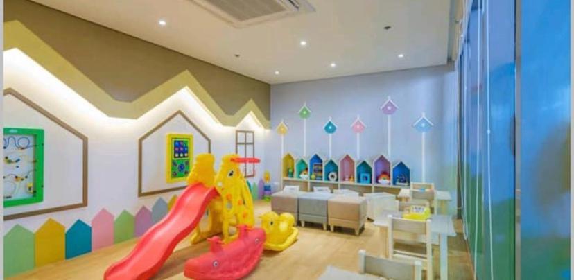 Classy 2Br Suite At Eastwood City With Pool And City Skyline View Manila Kültér fotó