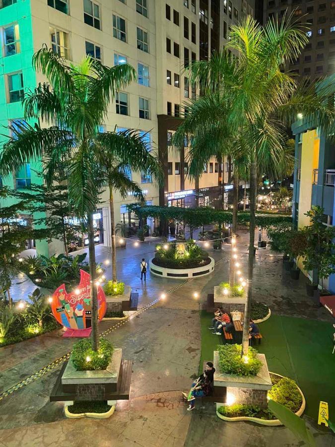 Classy 2Br Suite At Eastwood City With Pool And City Skyline View Manila Kültér fotó